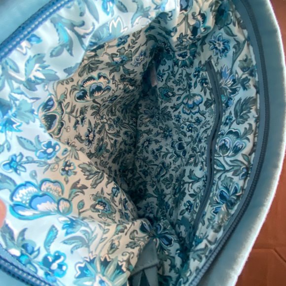 VERA BRADLEY OVER SHOULDER LITE BLUE - Picture 3 of 5